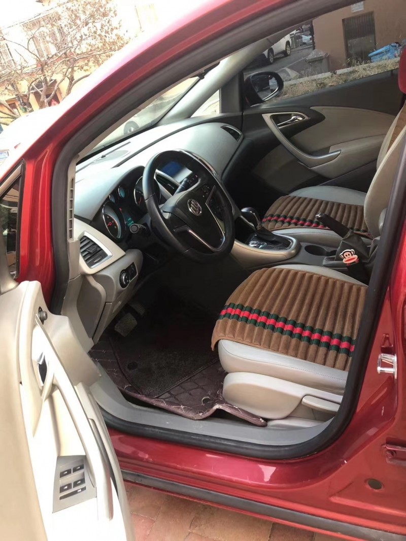 济南11年别克英朗6