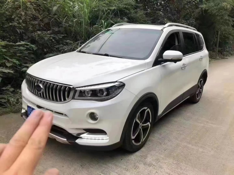 自貢18年SWM斯威汽車X73
