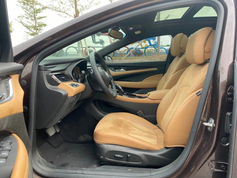 东莞19年别克君越7