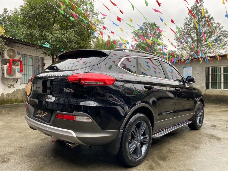 成都19年獵豹汽車CS101