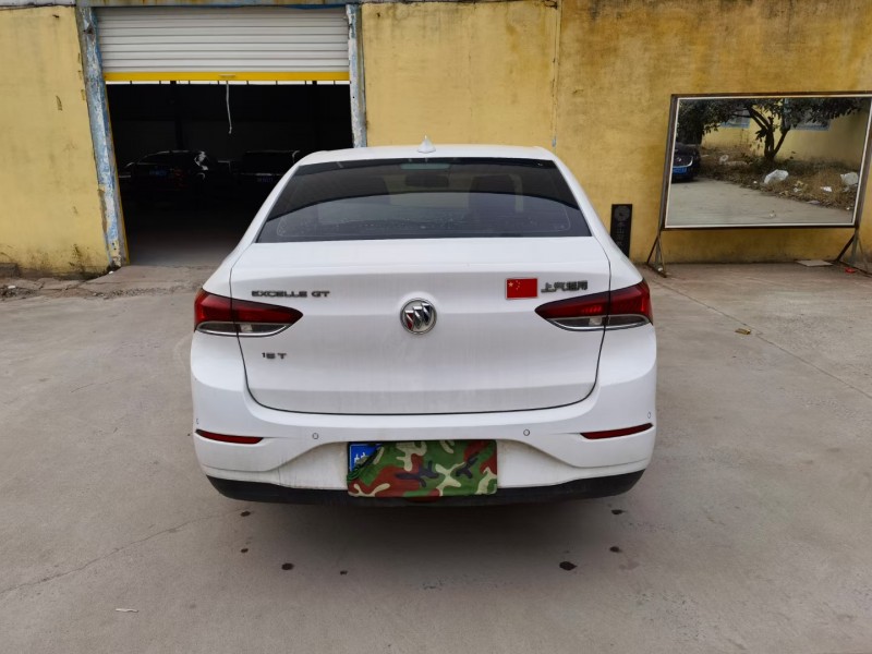 徐州18年别克英朗1