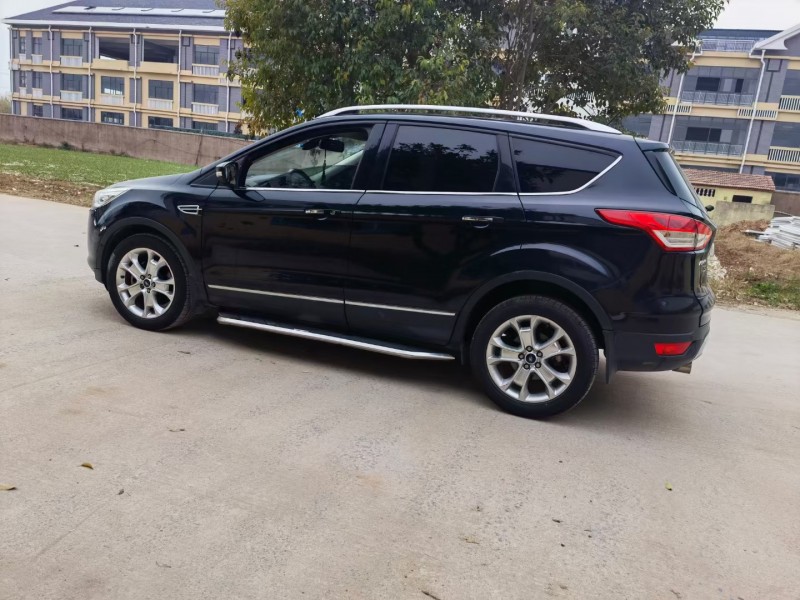 徐州15年福特翼虎6