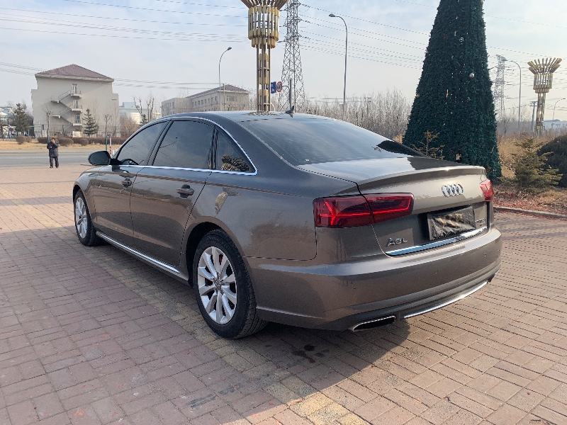 沈陽16年奧迪A6L4