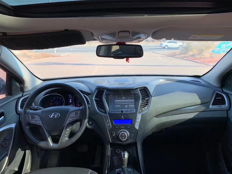 沈陽13年現代新勝達6