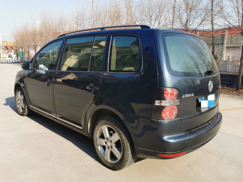 济南11年大众途安4