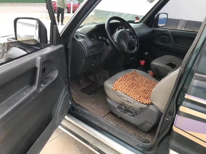 棗莊12年獵豹汽車黑金剛6