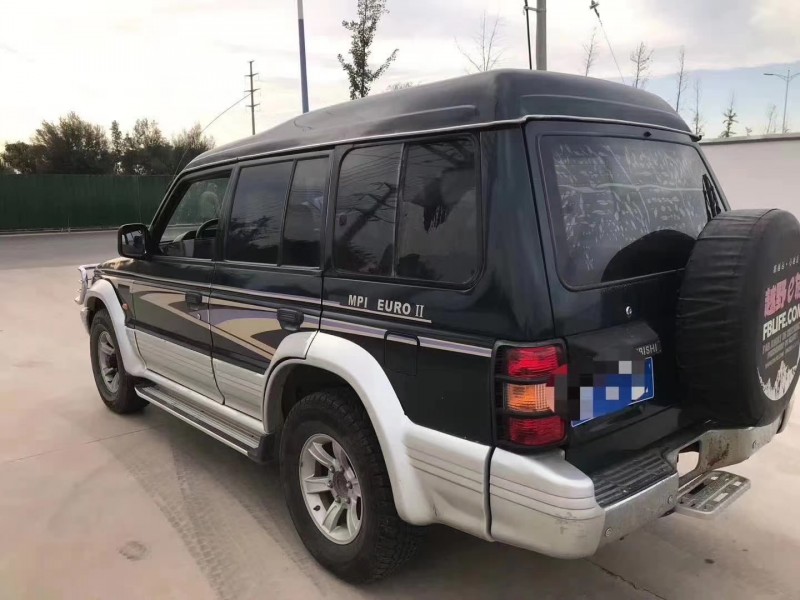 棗莊12年獵豹汽車黑金剛3