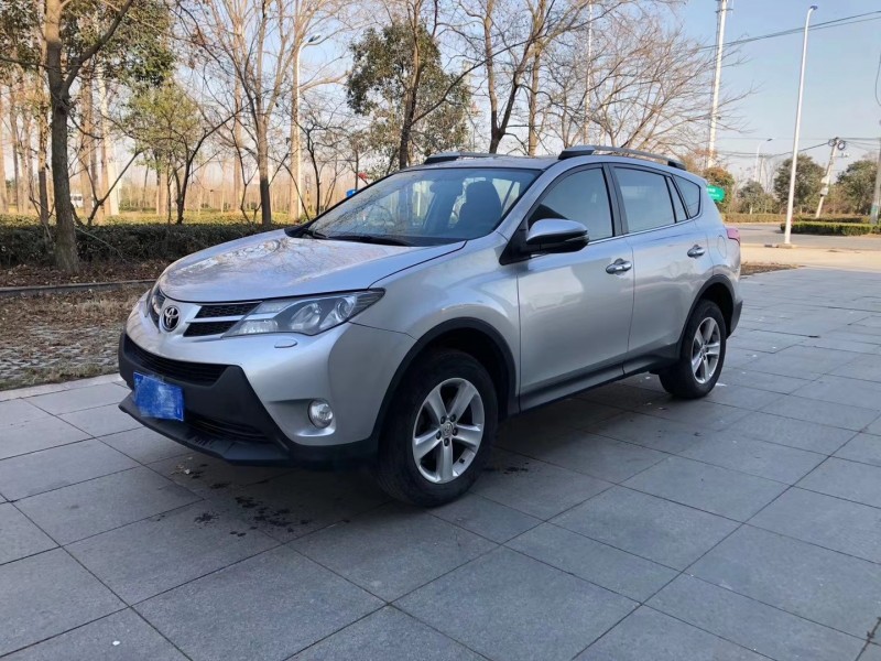 連云港15年豐田RAV4榮放3