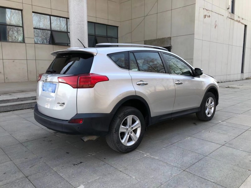 連云港15年豐田RAV4榮放4