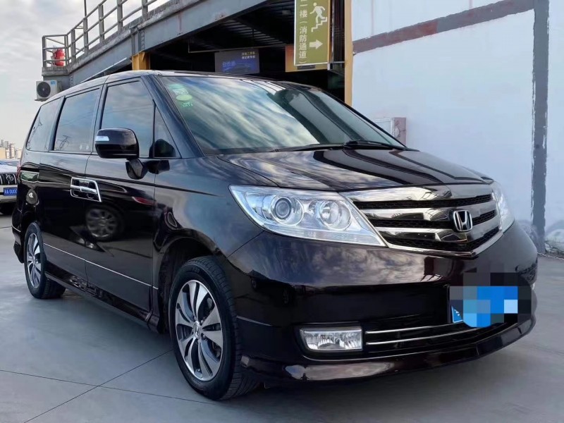 广州13年本田艾力绅3