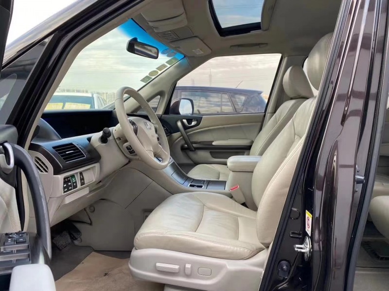 广州13年本田艾力绅6