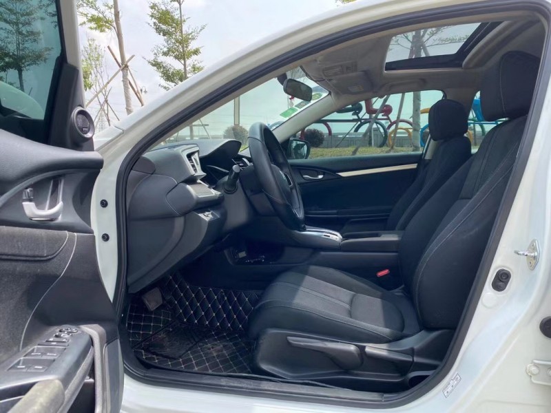 东莞17年本田思域7