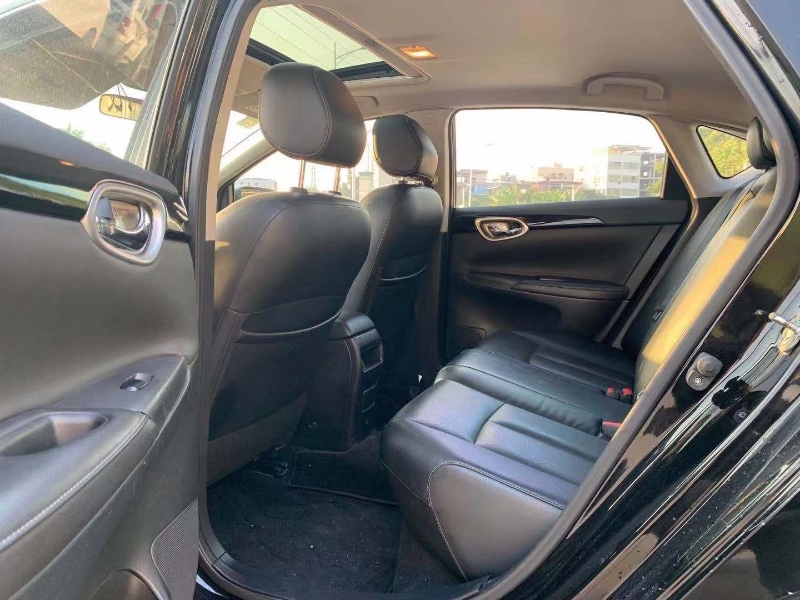 广州17年日产轩逸6