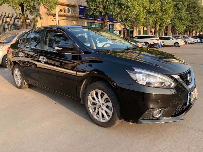 广州17年日产轩逸3