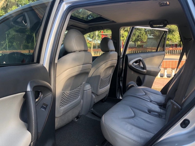 汕頭10年豐田RAV4榮放6