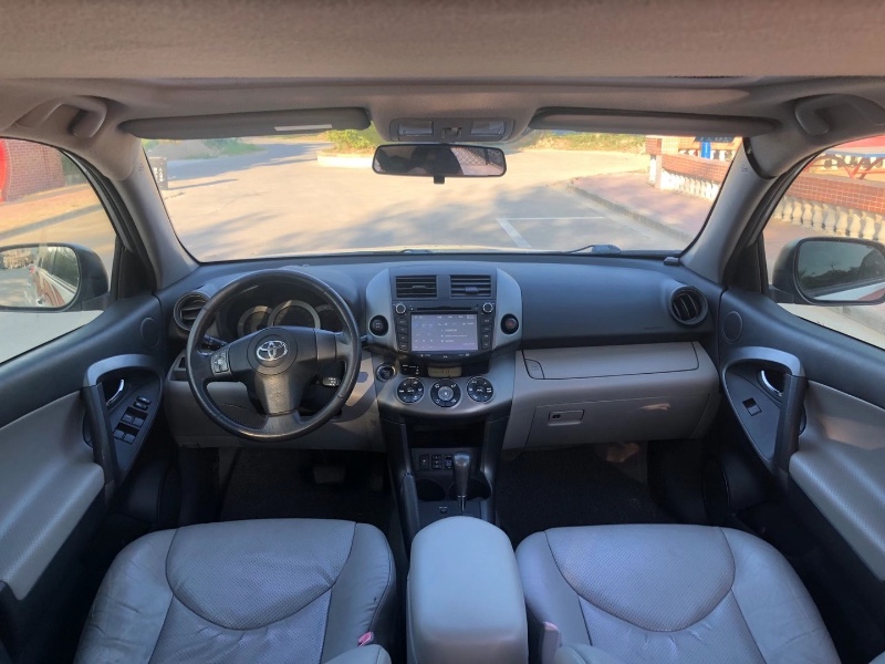 汕頭10年豐田RAV4榮放5