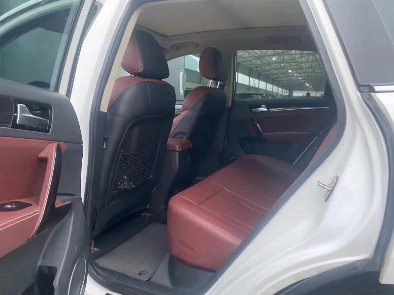 保定16年众泰T6006