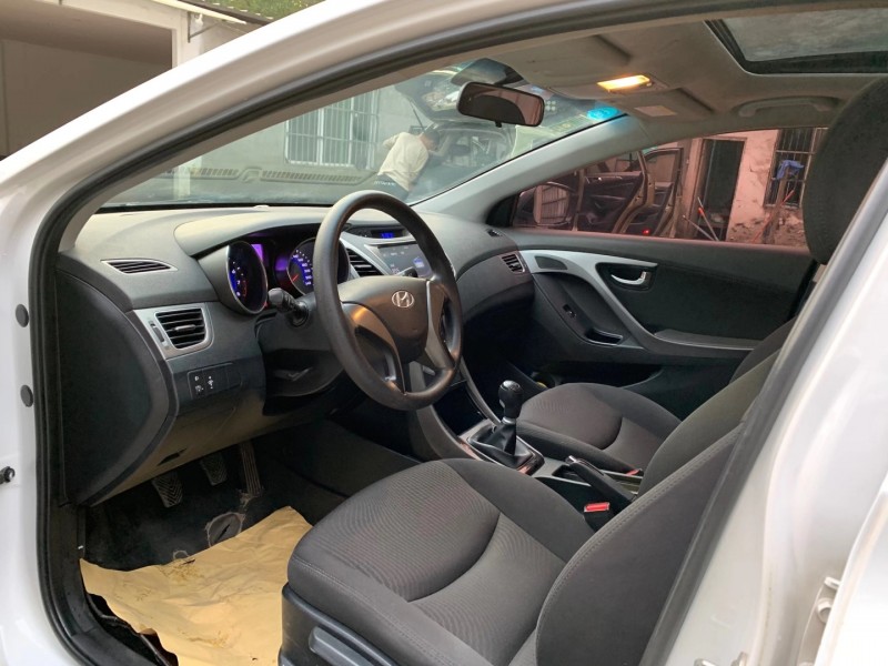 成都17年现代朗动6