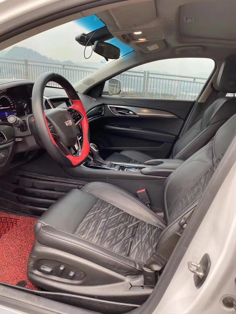 重庆17年凯迪拉克ATS-L7