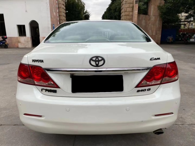 郑州07年丰田凯美瑞9