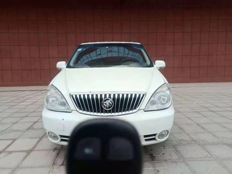 北京13年别克别克GL81