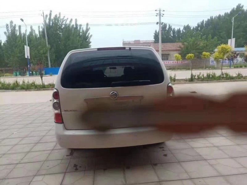 北京13年别克别克GL83