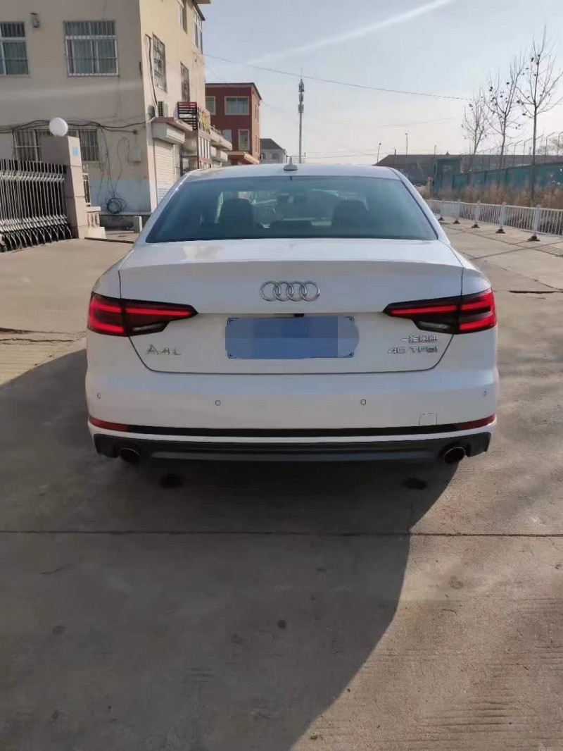 济南19年奥迪A4L4