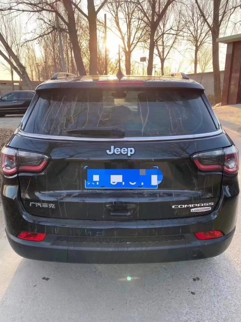 邯鄲17年Jeep指南者1