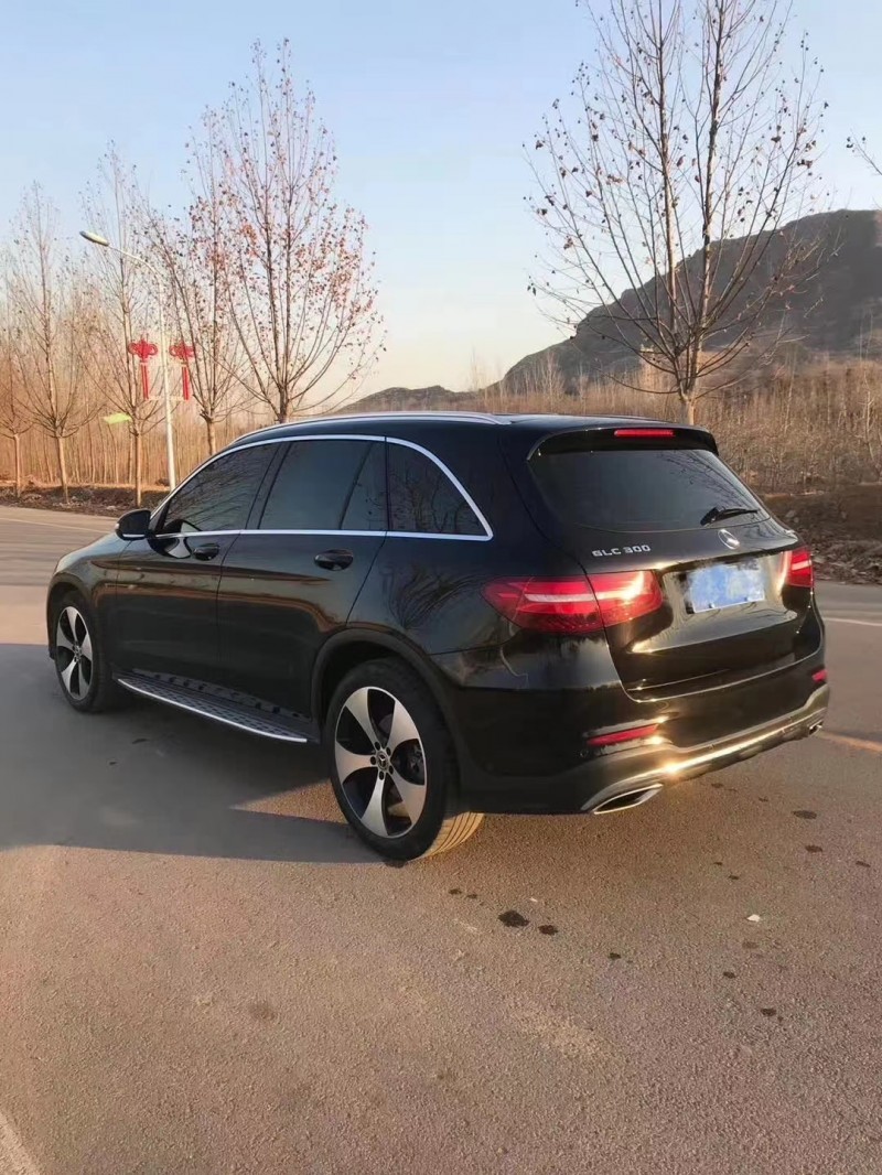 秦皇島17年奔馳GLC4