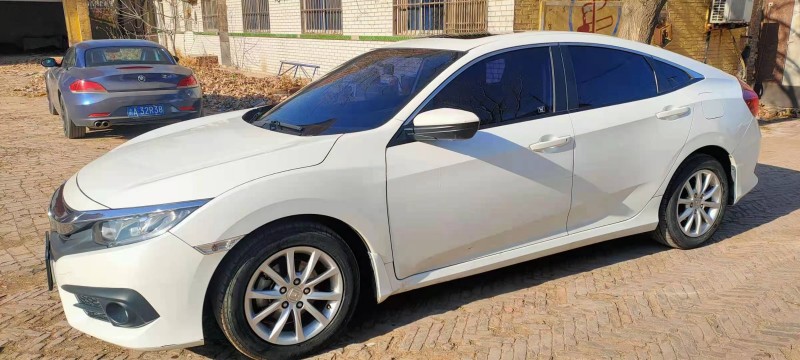 廊坊17年本田思域3