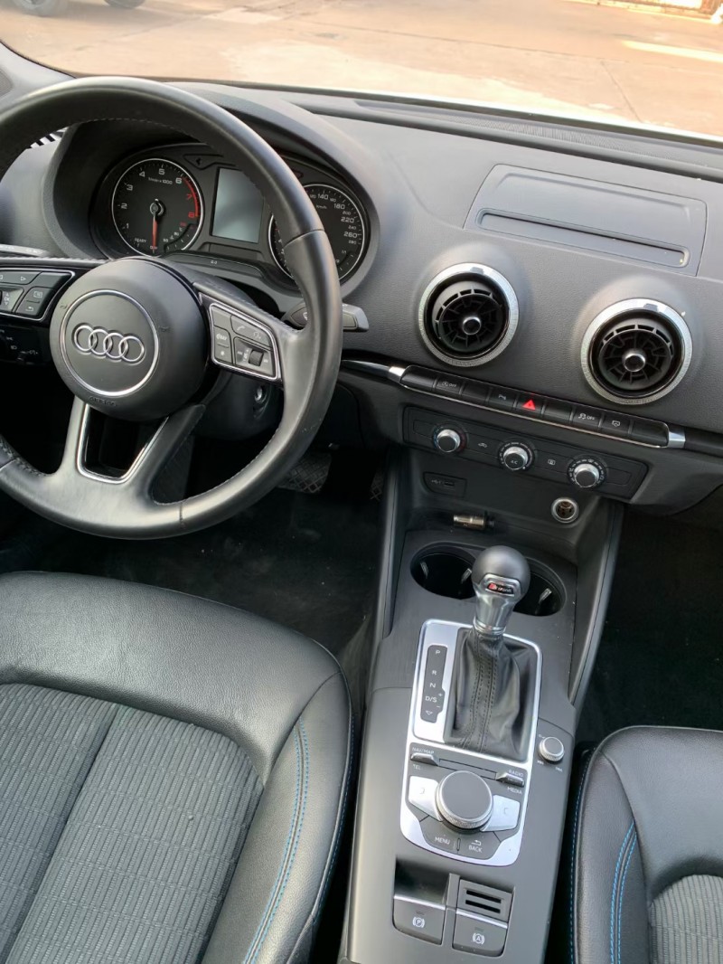 青岛20年奥迪A31