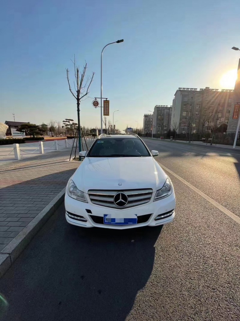 潍坊13年奔驰C8