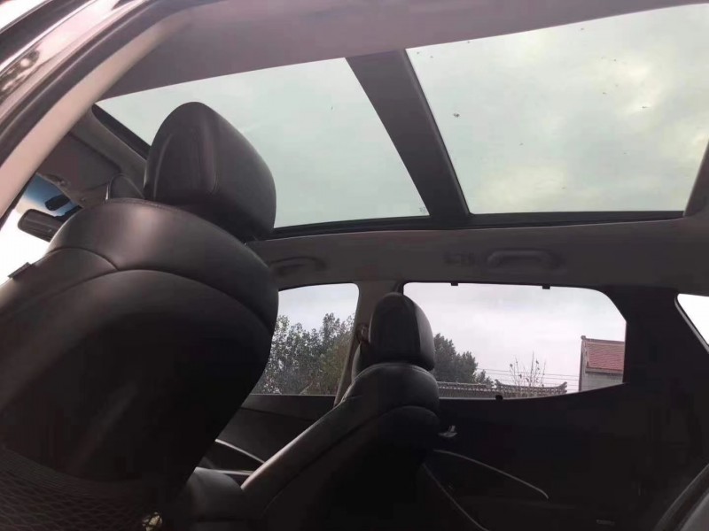 北京13年现代全新胜达7