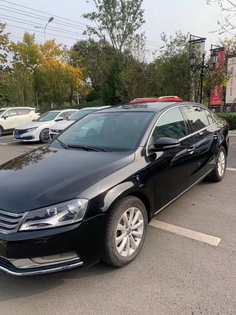 济南12年大众迈腾7