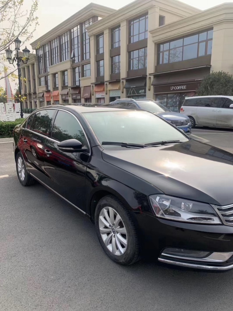 济南12年大众迈腾6