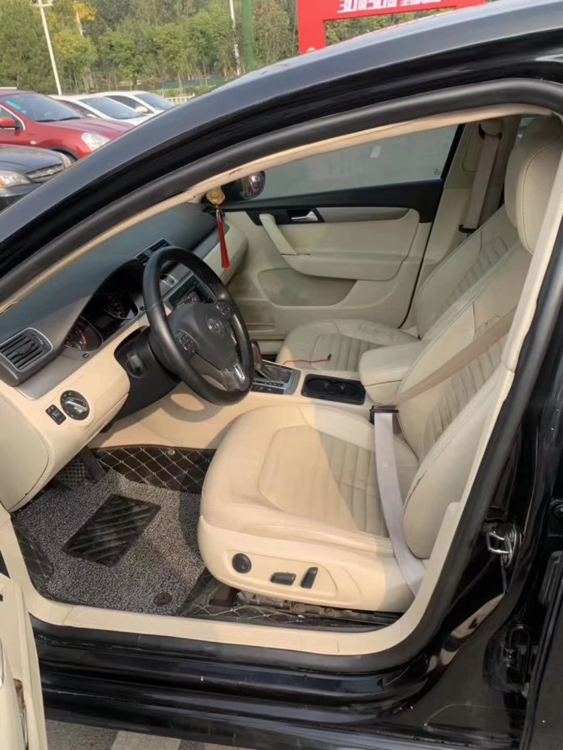 济南12年大众迈腾2