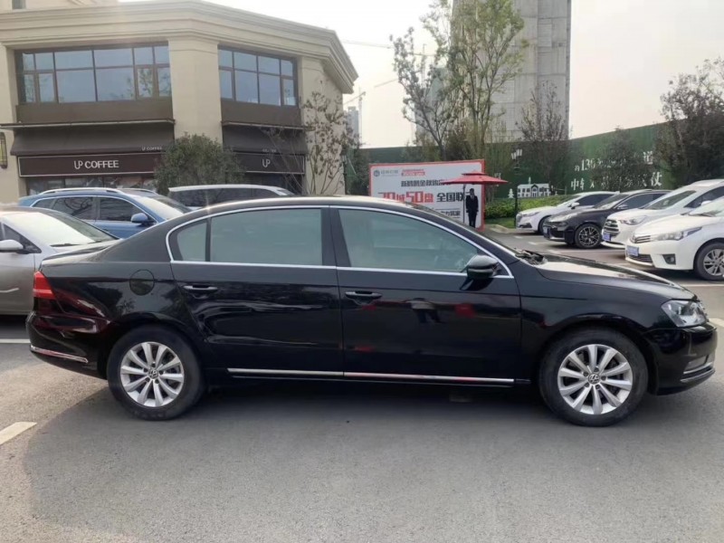 济南12年大众迈腾3