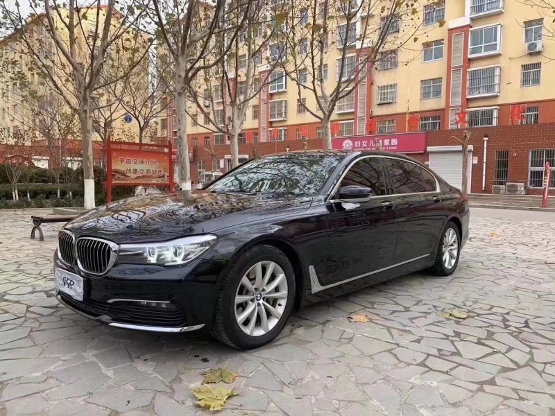 济南17年宝马7系2