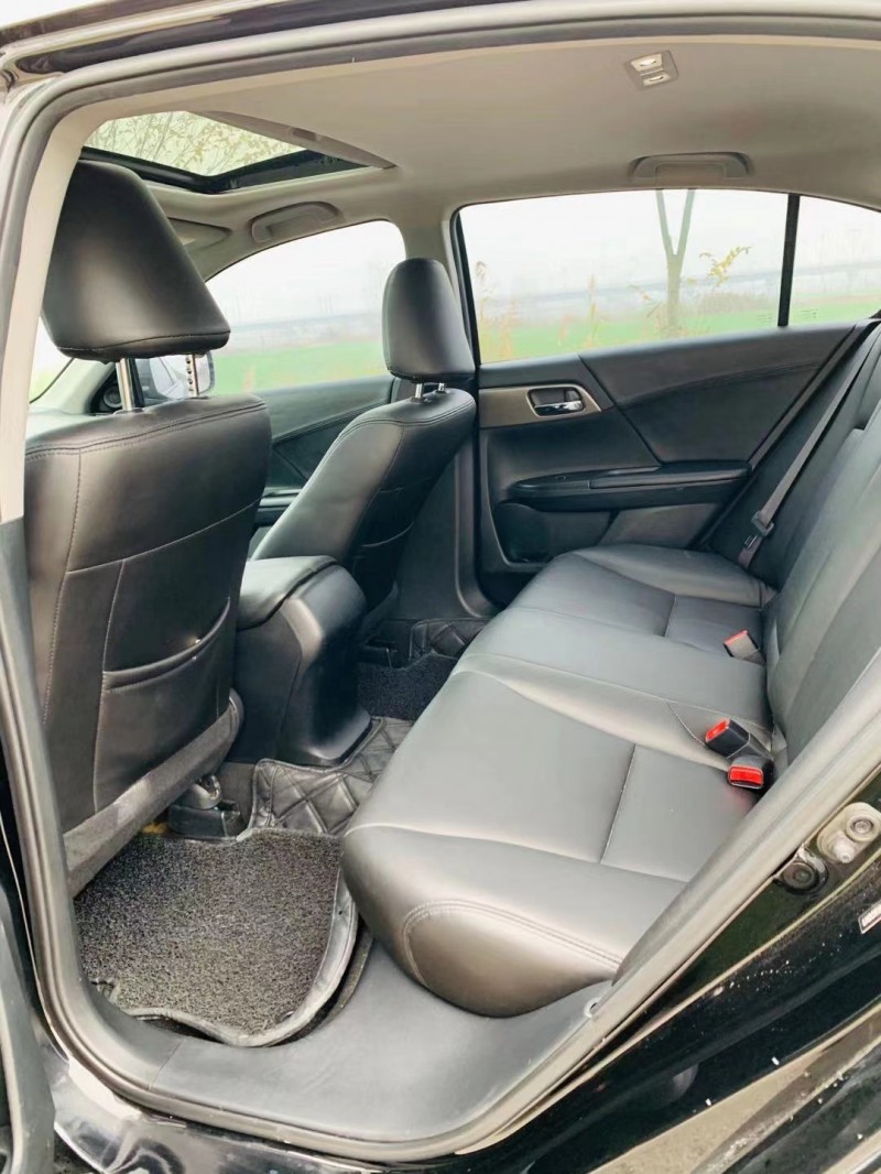 徐州15年本田雅阁8