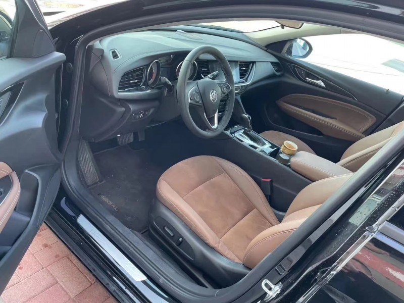 廊坊20年别克君越5