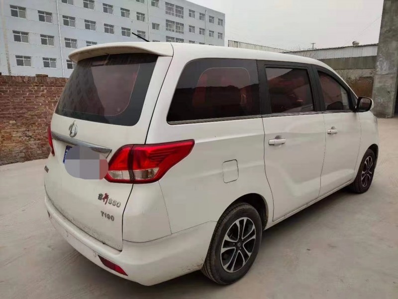 聊城17年長安汽車睿行4