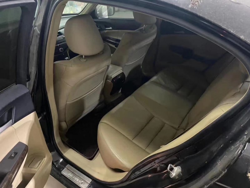 淄博12年本田雅阁1