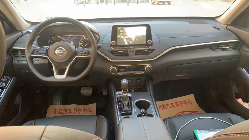 秦皇島20年日產天籟7