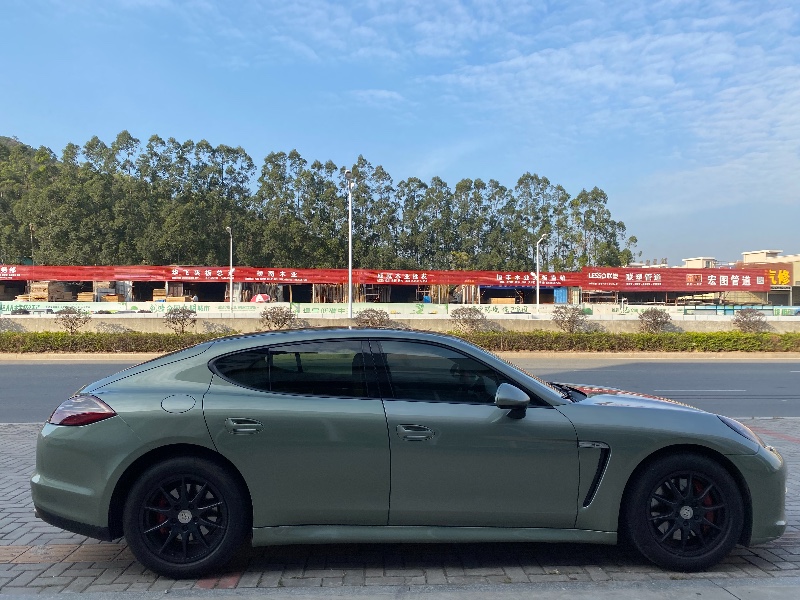 江门12年保时捷帕拉梅拉4