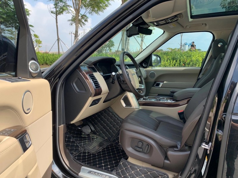 东莞18年路虎揽胜行政3