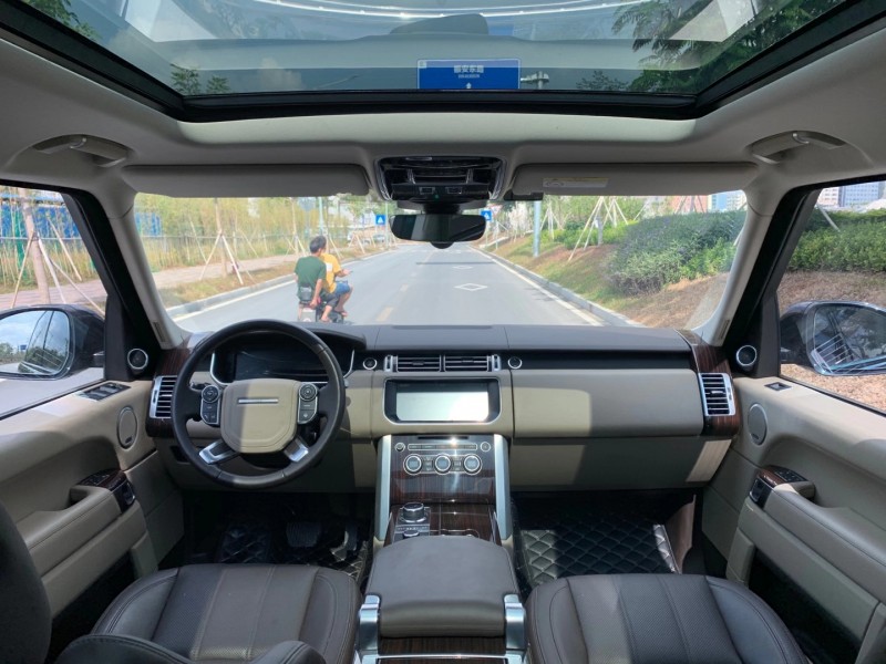 东莞18年路虎揽胜行政1