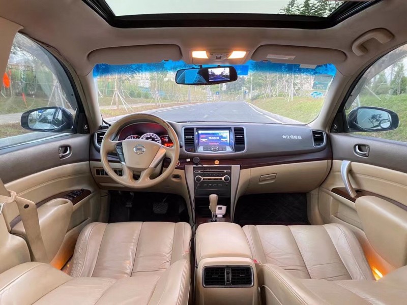 东莞09年日产天籁8