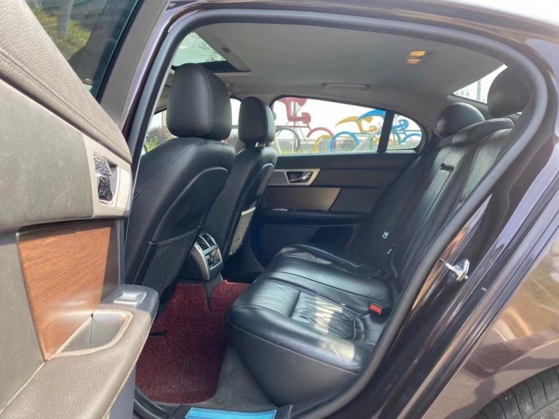 东莞14年捷豹XF9