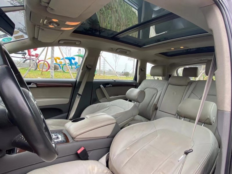 东莞11年奥迪Q78