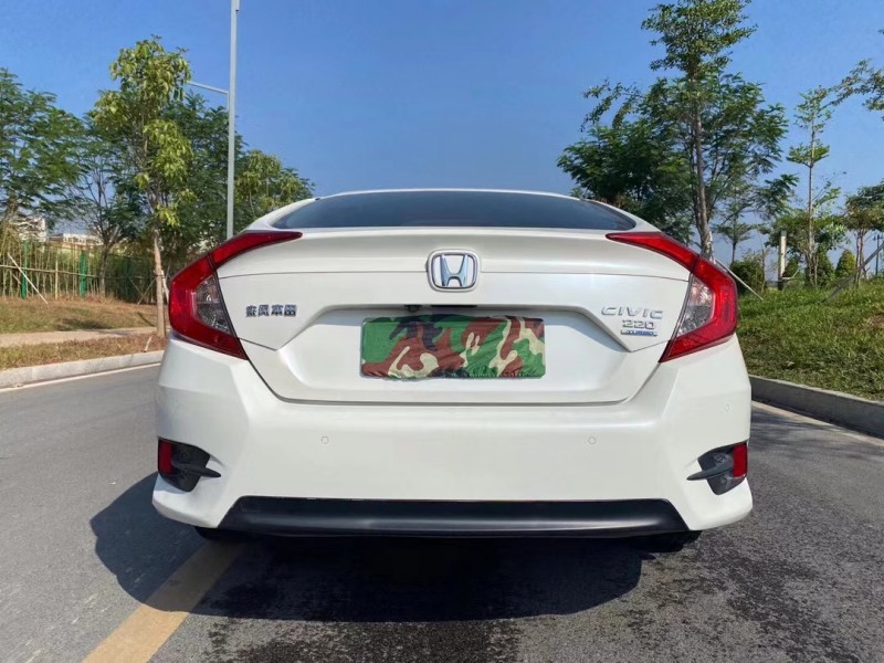 东莞16年本田思域5